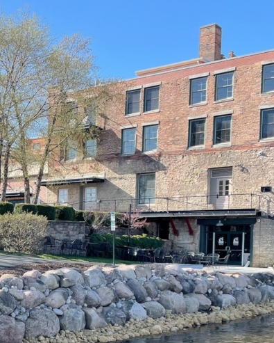 Commercial retaining wall project in Rockford, IL